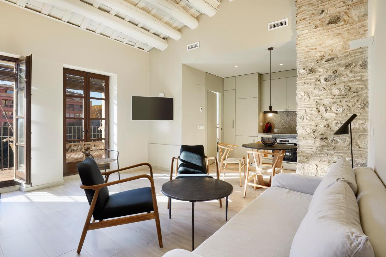 Canvas Apartments & Lofts Girona Esterno foto