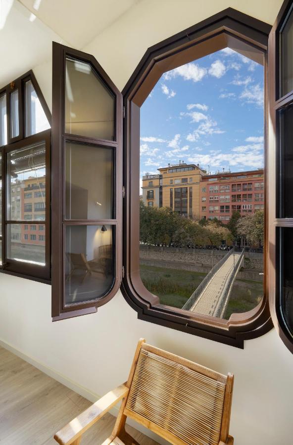 Canvas Apartments & Lofts Girona Esterno foto