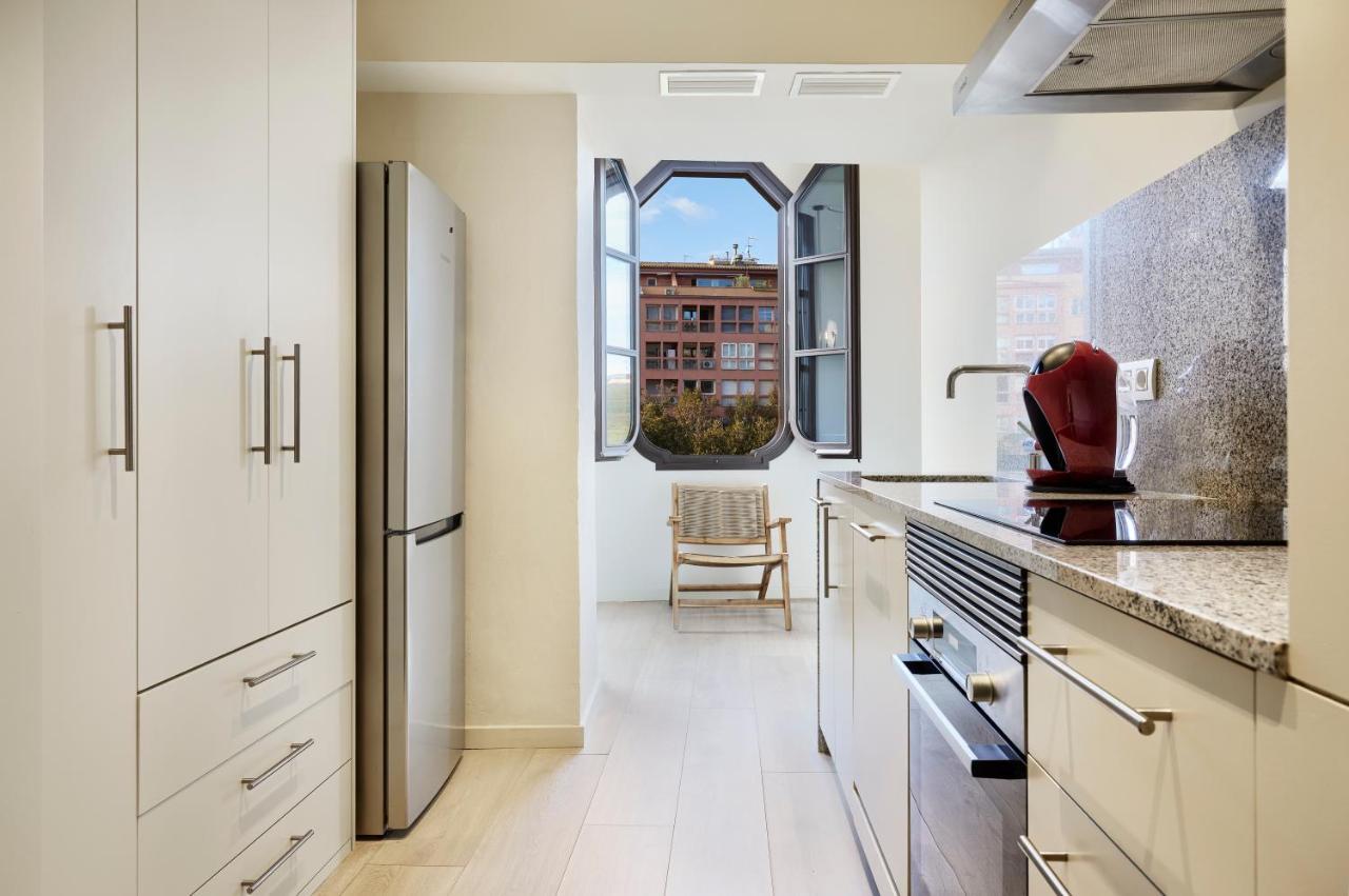 Canvas Apartments & Lofts Girona Esterno foto