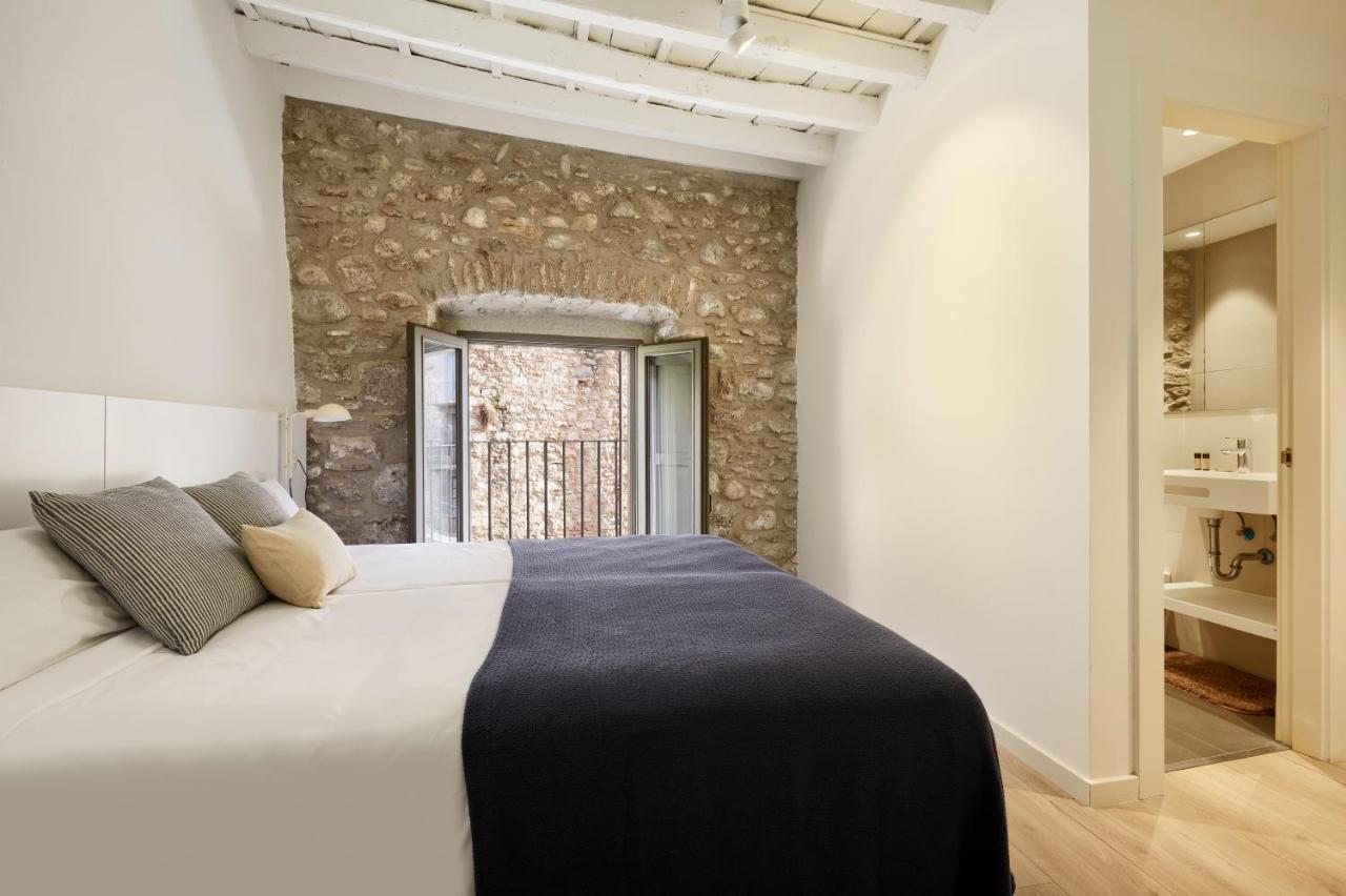 Canvas Apartments & Lofts Girona Esterno foto