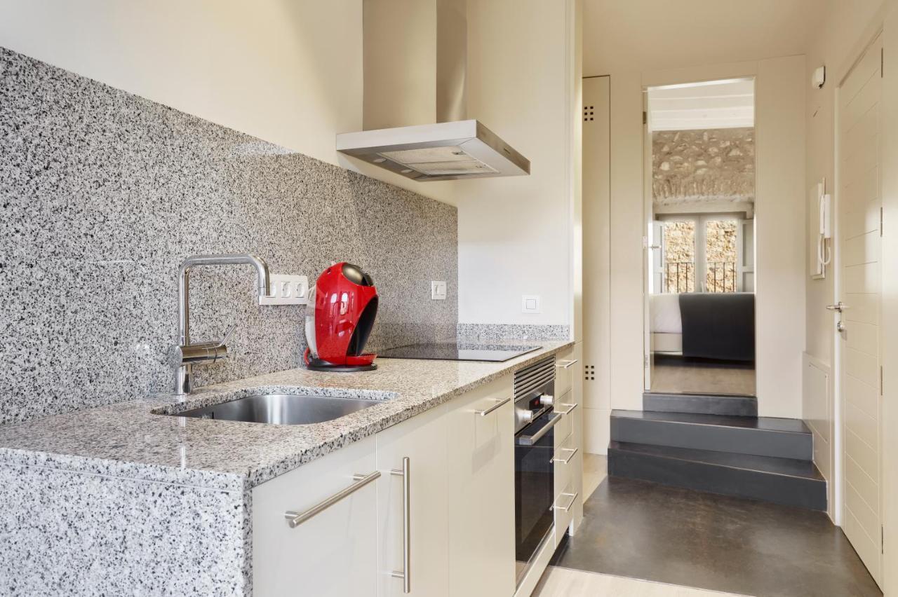 Canvas Apartments & Lofts Girona Esterno foto