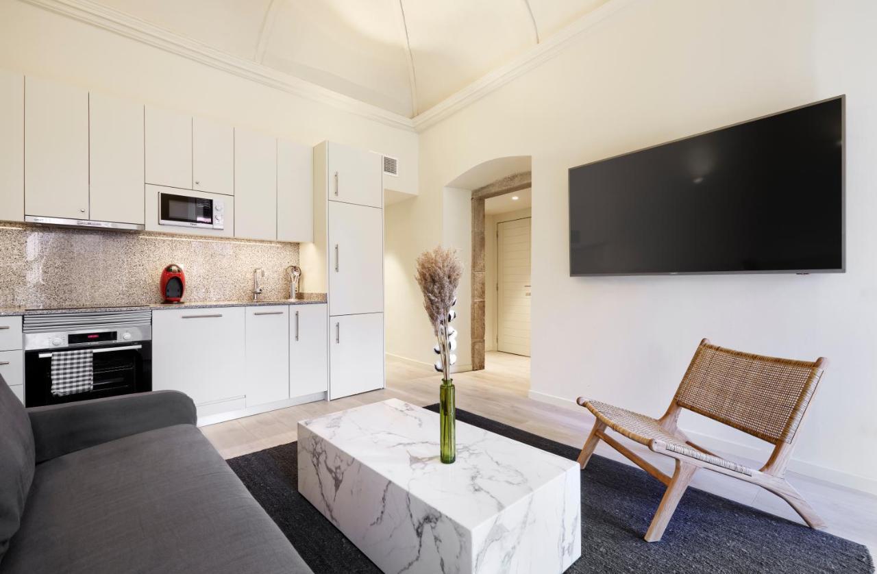 Canvas Apartments & Lofts Girona Esterno foto