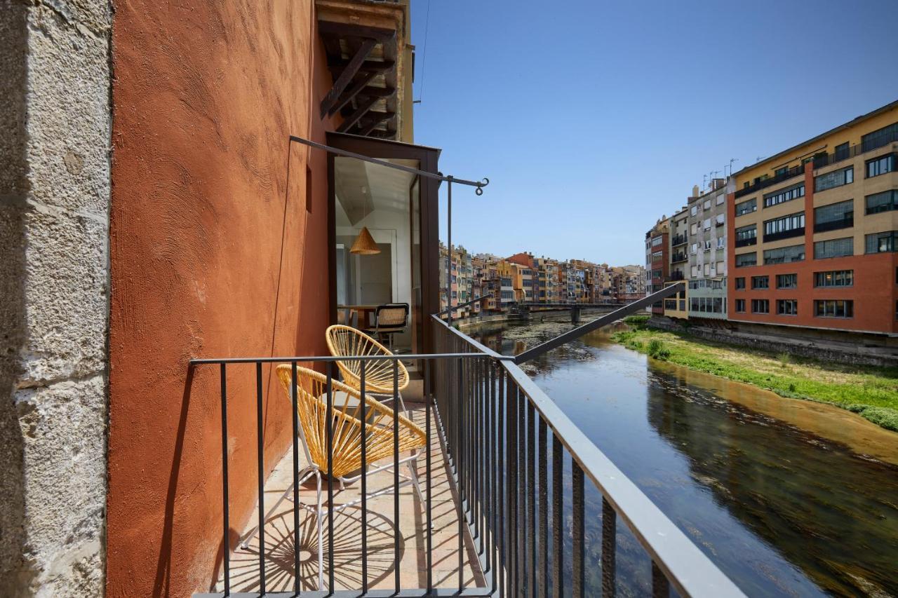 Canvas Apartments & Lofts Girona Esterno foto