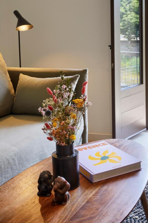 Canvas Apartments & Lofts Girona Esterno foto