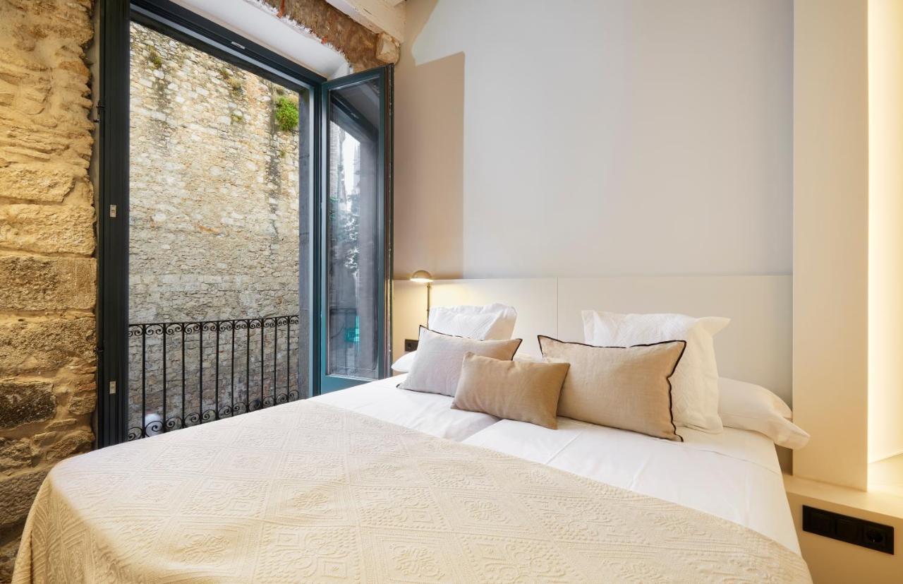 Canvas Apartments & Lofts Girona Esterno foto